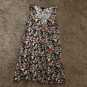 V-Neck floral dress!